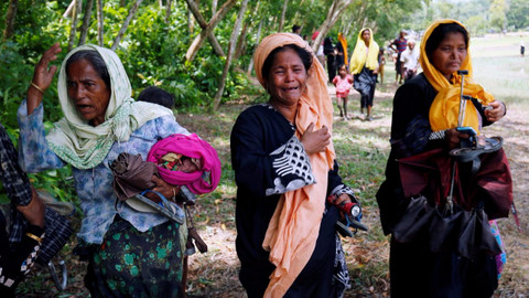 HRW: Myanmar askerleri kadınlara ve kız çocuklarına tecavüz etti