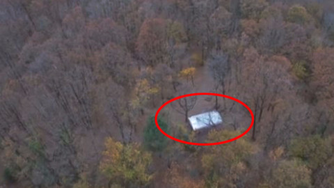 Ormanda kurulan kumar çadırı drone ile görüntülendi