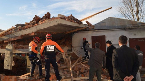 Camii inşaatında göçük: 1 ölü 7 yaralı