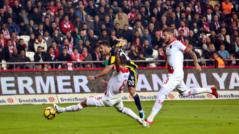 Antalyaspor - Fenerbahçe maçından görüntüler