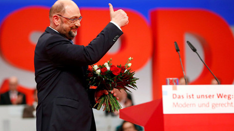 Almanya'da SDP kongresinden koalisyon kararı çıktı