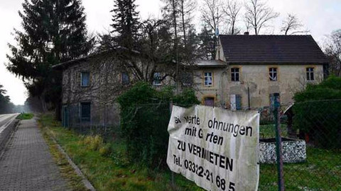 Almanya'da bir köy 140 bin avroya satıldı