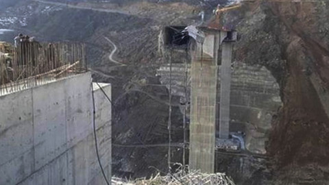 Türkiye'nin en büyük konsol viyadüklü köprüsü çöktü