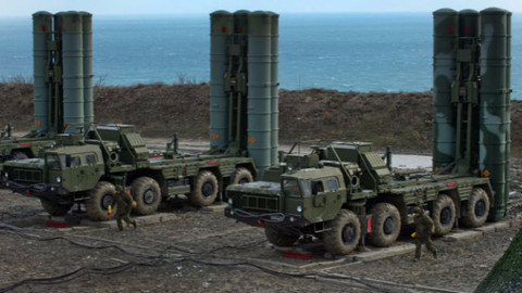 Türkiye ile Rusya arasında S-400 anlaşması imzalandı