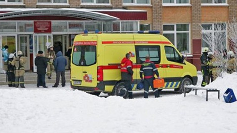Rusya’da okulda bıçaklı kavga: 15 kişi yaralandı
