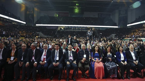 HDP kongresi 2018 başladı | HDP kongresinde Öcalan fotoğrafları