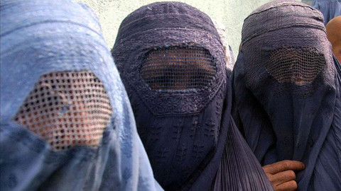 Burka ne demek? Burka giyen ülkeler ve Burka yasağı olan ülkeler hangileri?