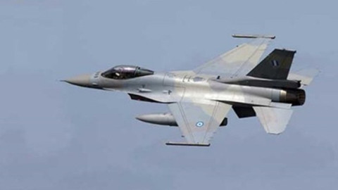 Yunanistan Savunma Bakanı: Ege'de düşen jetin pilotu hayatını kaybetti