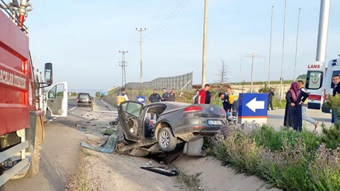 Çankırı Atkaracalar'da İstanbul'a giden araç kaza yaptı