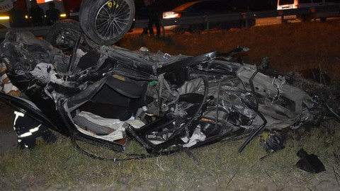 Çorlu'da otomobil şarampole yuvarlandı: 1 ölü, 1 yaralı