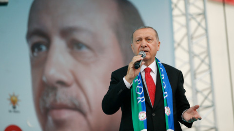 Erdoğan: Kandil'i bombalıyoruz başka müjdelerimiz de olacak