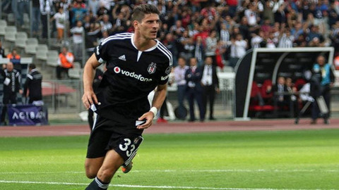 Beşiktaş’ta Tolgay Arslan ve Mario Gomez takası