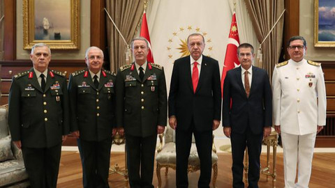 Cumhurbaşkanı Erdoğan Orgeneral Akar ve kuvvet komutanlarını kabul etti