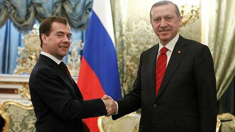 Medvedev, Putin'in talimatıyla Erdoğan'ın yemin törenine katılacak