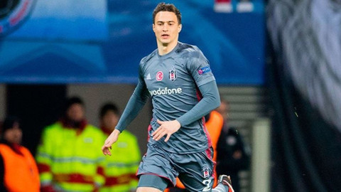 Beşiktaşlı Mitrovic 22.7 milyon TL'ye Belçika'ya gitti