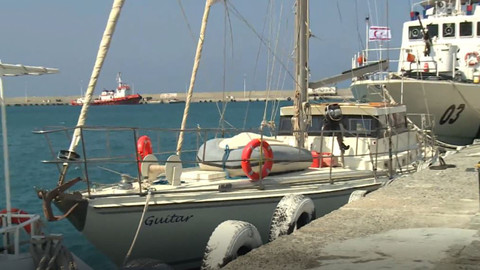 Rodos'a kaçmaya çalışan FETÖ'cüleri taşıyan tekne görüntülendi