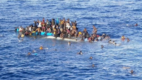 Aydın'da göçmenleri taşıyan bot battı: 9 ölü