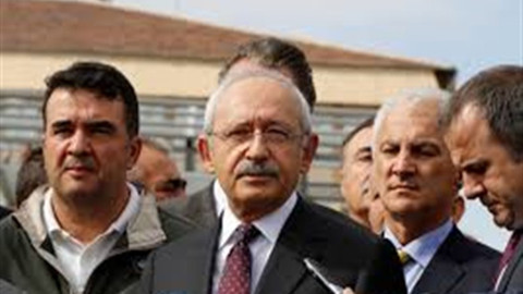 Kemal Kılıçdaroğlu, heyelanda hayatını kaybeden vatandaşın ailesini ziyaret etti