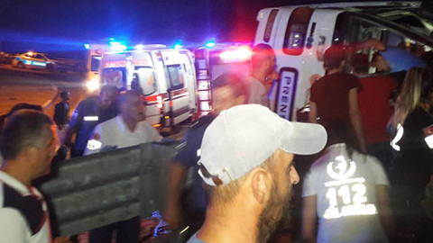 Bursa'da tur otobüsü devrildi: Çok sayıda yaralı var
