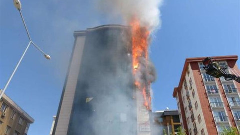 Ataşehir’de 9 katlı iş merkezinde yangın