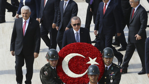 Cumhurbaşkanı Erdoğan: Ülkemize yönelik tehditler bizi asla hedeflerimizden alıkoyamayacaktır