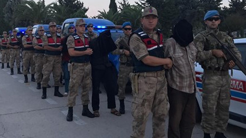 Suriye'de yakalanarak Türkiye'ye getirilen 9 terörist tutuklandı