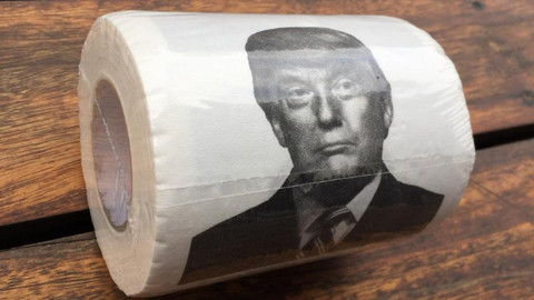 Trump’ı tuvalet kâğıdı yaptılar!
