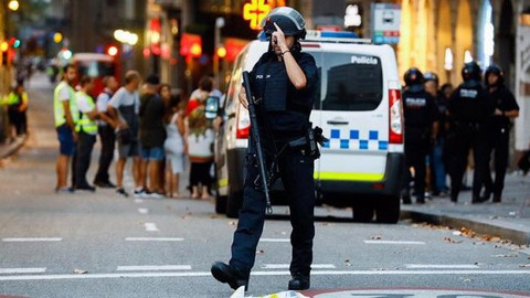 Barselona ve Madrid'te bomba alarmı!