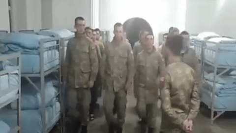 Askerler MHP’li Bucak selam gönderdi