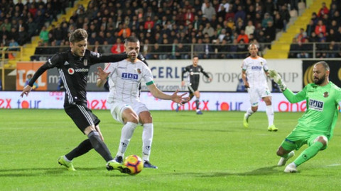Beşiktaş Alanyaspor'a takıldı