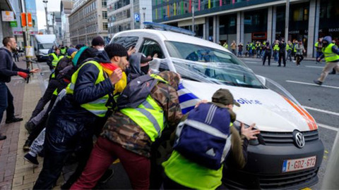 Sarı Yelekliler protestosu Belçika'ya da sıçradı