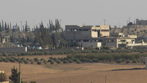 Suriye ordusuna bağlı güçler, Münbiç'in batı kırsalındaki beldeye girdi