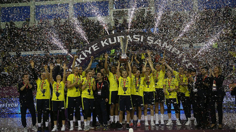 Basketbolda Kadınlar Türkiye Kupası Fenerbahçe'nin