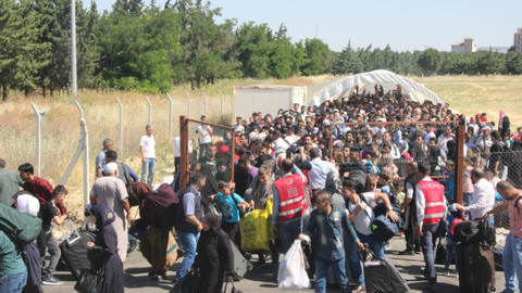 14 bin 500 Suriyeli ülkesine geçti