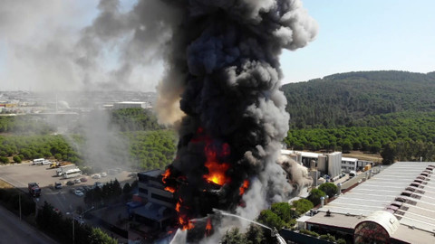 Tuzla’da fabrika yangını!