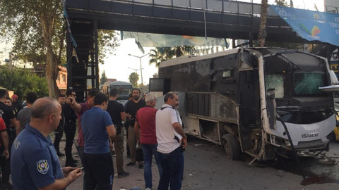 Adana'da polis aracına bombalı saldırı!