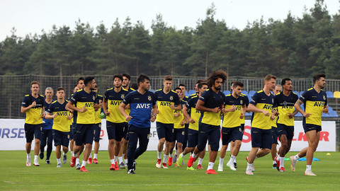 Fenerbahçe'de sakatıktan kim döndü?