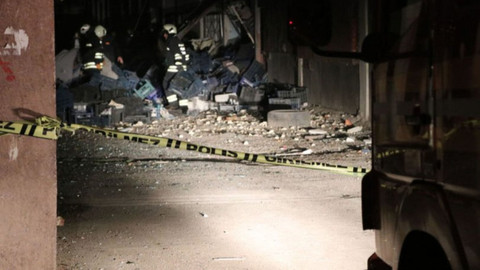 Diyarbakır'da haldeki bir iş yerinde patlama