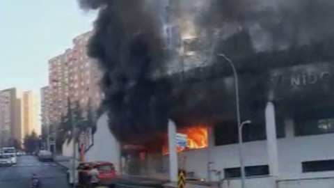 Başakşehir’de bir okulda yangın!