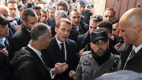 Macron, İsrailli güvenlik güçleriyle tartıştı!