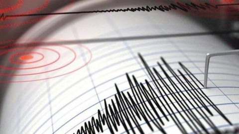 Elazığ'da 6,8 büyüklüğünde deprem oldu!