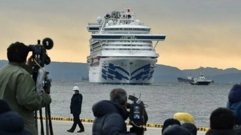 Dünyanın konuştuğu gemiden kötü haber: 3 kişide daha virüs tespit edildi