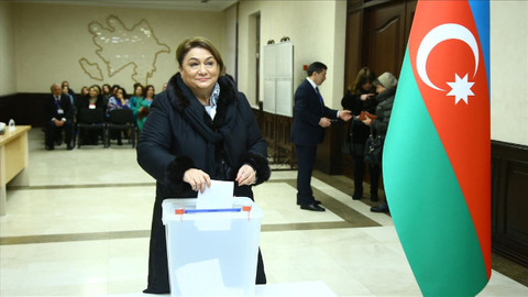 Azerbaycan'da milletvekili seçimi