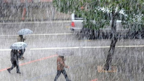 Meteoroloji'den sel uyarısı! Türkiye genelinde gök gürültülü sağanak yağış