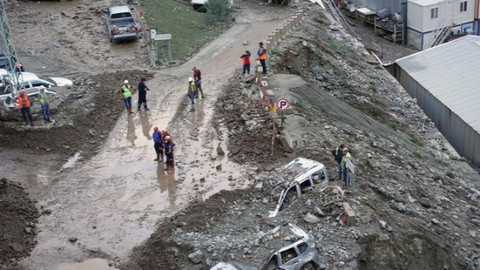 Artvin'deki sel felaketi! Kaybolan 3 kişinin cansız bedenine ulaşıldı