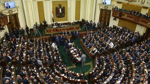 Mısır Meclisi onayladı