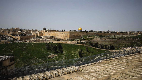 Filistin yönetimi: Kudüs ve Mescid-i Aksa'ya ihanettir