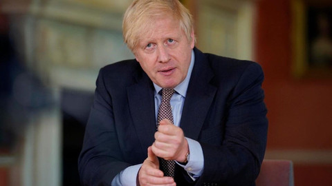 İngiltere Başbakanı Johnson koronavirüs tedbirleri kapsamında yeni kısıtlamaları açıkladı