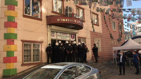 Diyarbakır'da operasyon! HDP İl Binası'nda arama yapılıyor