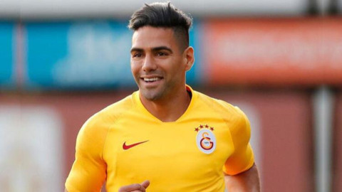 Galatasaray'da Radamel Falcao'nun forma satışı